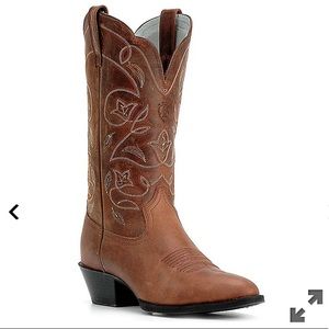 Ariat Women’s Russet Heritage R-Toe Western Boots